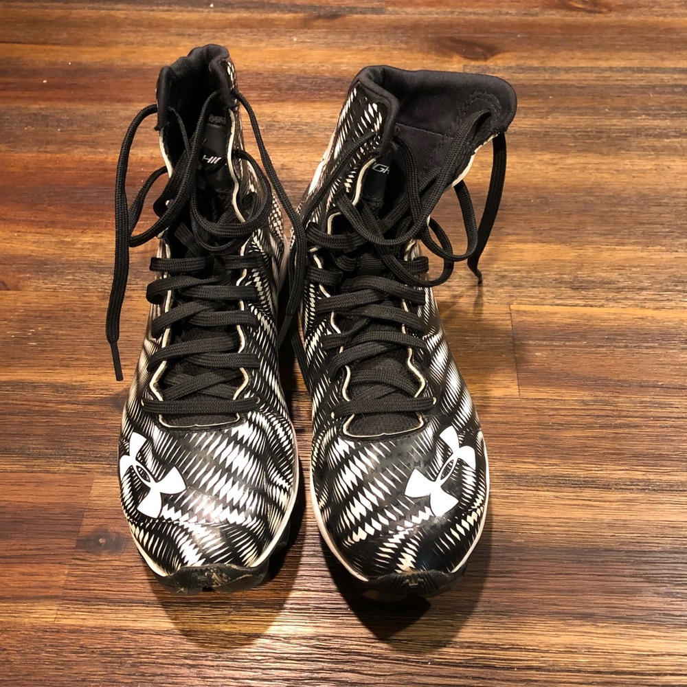 Football cleats